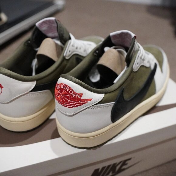 Jordan 1 Travis Scott Reverse Mocha brand new - Picture 8 of 8